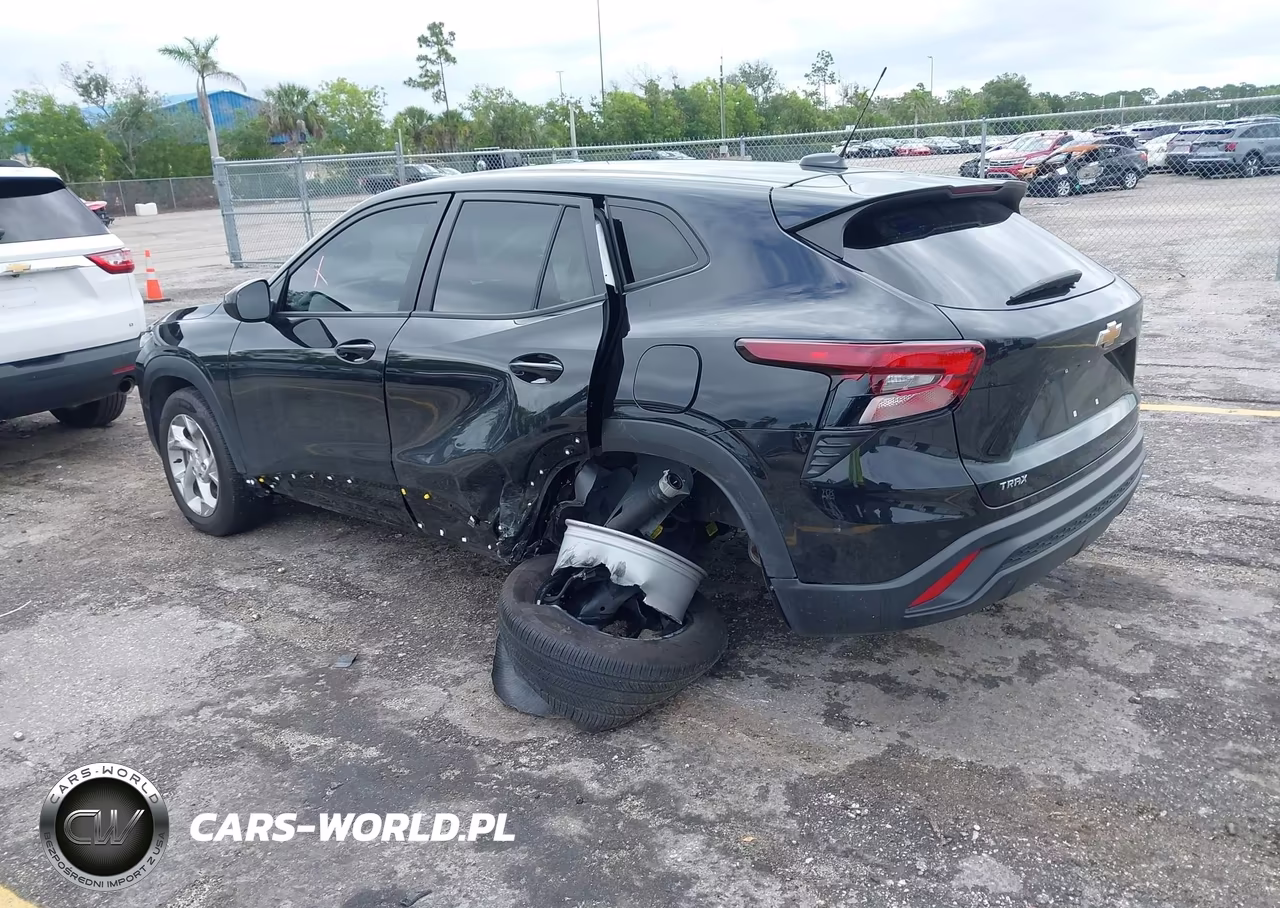 2024 Chevrolet Trax Fwd Sp VIN:KL77LFE26RC081582 - 3