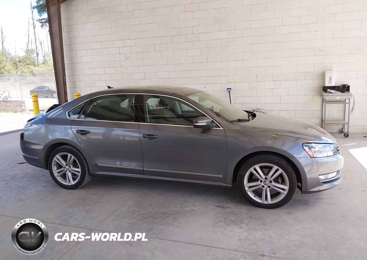 2015 Volkswagen Passat 2.0L Tdi Se VIN:1VWBV7A33FC122240 - 13