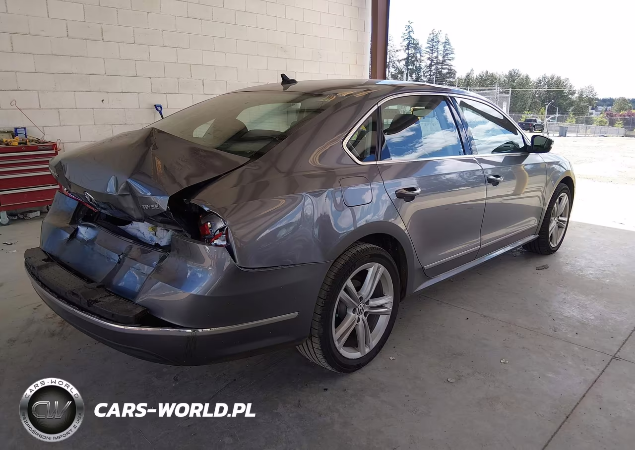 2015 Volkswagen Passat 2.0L Tdi Se VIN:1VWBV7A33FC122240 - 4