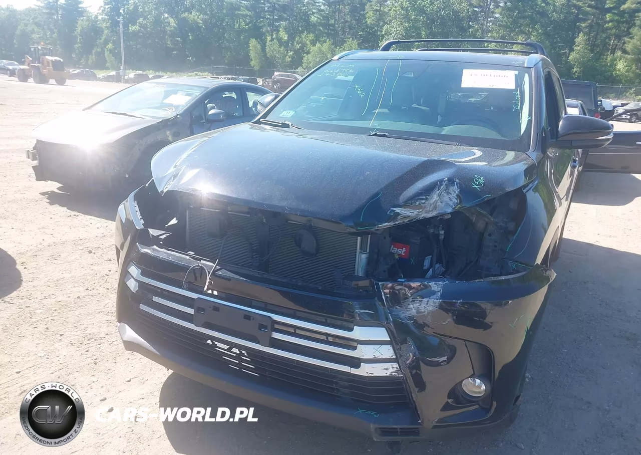 2018 Toyota Highlander Xle VIN:5TDJZRFHXJS531149 - 18