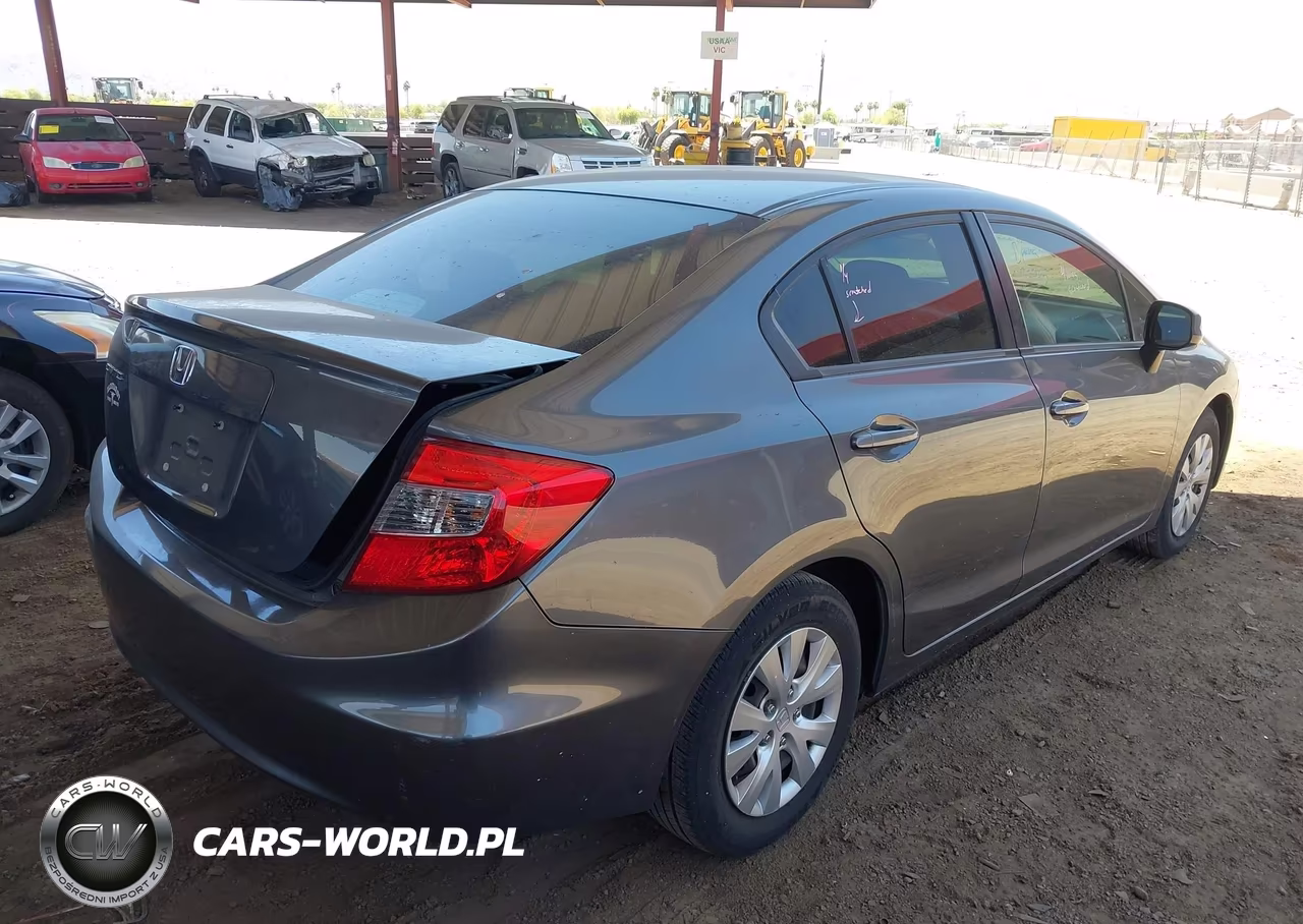 2012 Honda Civic Lx VIN:2HGFB2F50CH318561 - 4
