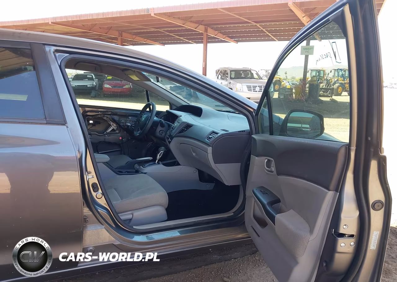 2012 Honda Civic Lx VIN:2HGFB2F50CH318561 - 5