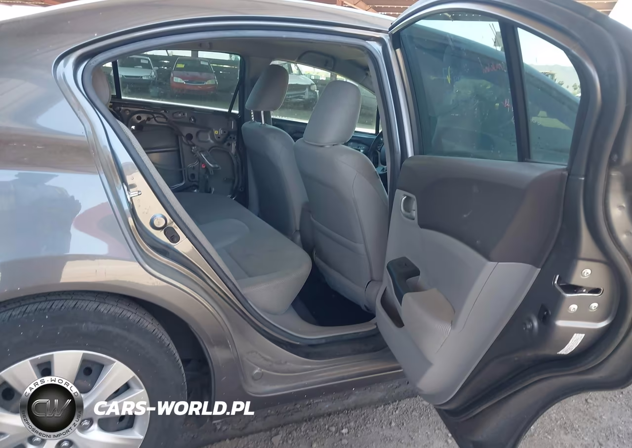 2012 Honda Civic Lx VIN:2HGFB2F50CH318561 - 8