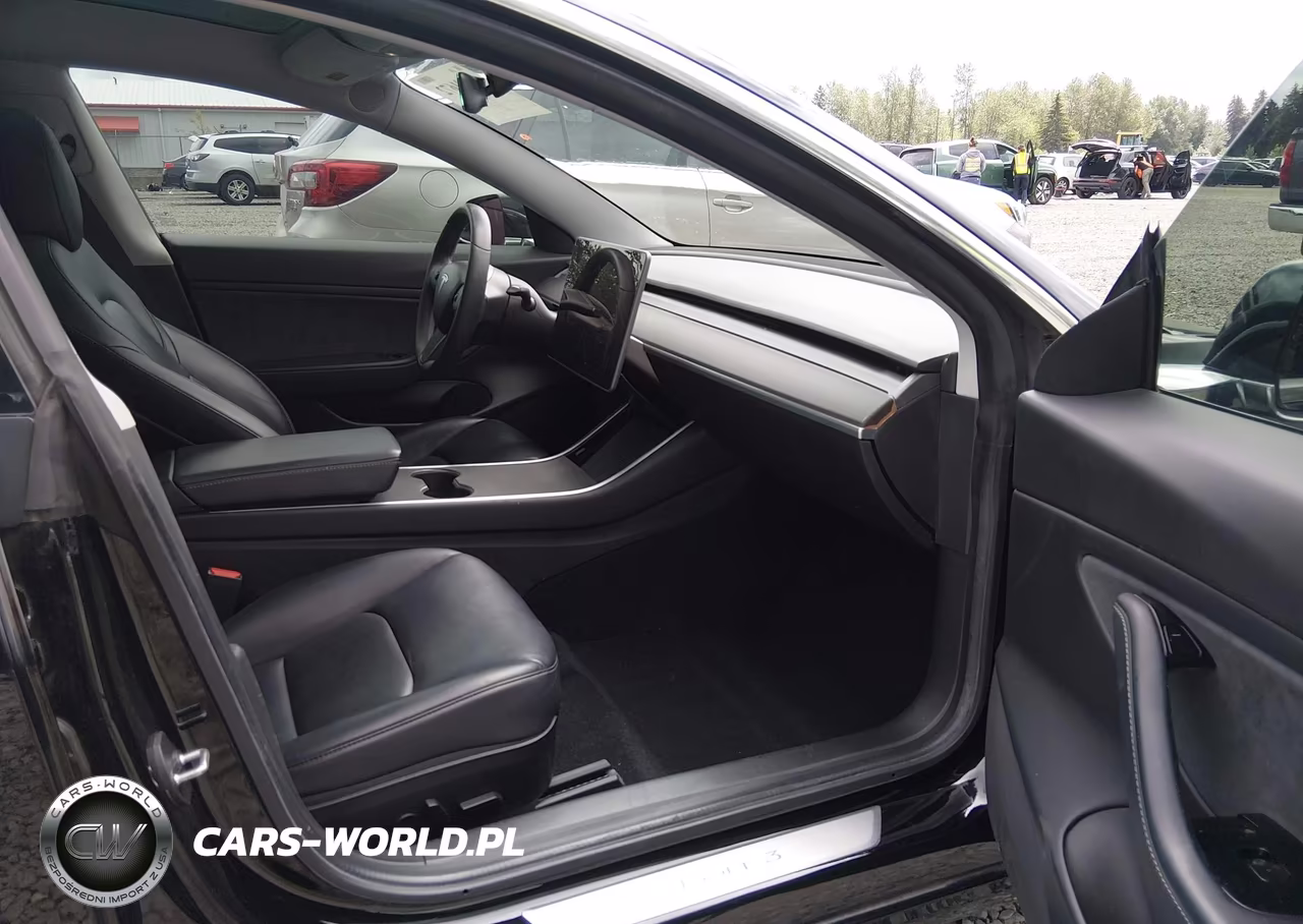 2020 Tesla Model 3 Performance Dual Motor All-Wheel Drive VIN:5YJ3E1EC2LF741943 - 20