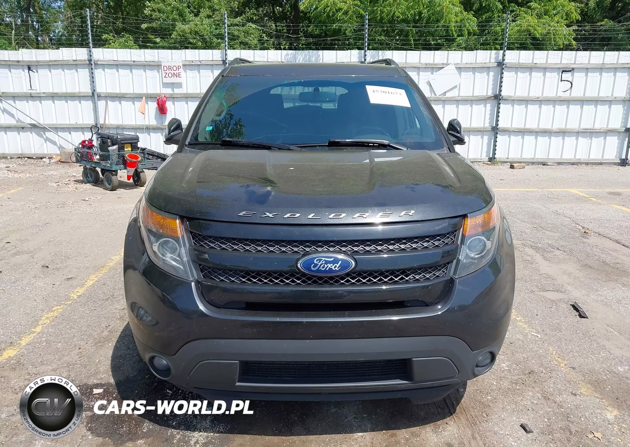 2015 Ford Explorer Sport VIN:1FM5K8GT5FGB72616 - 12