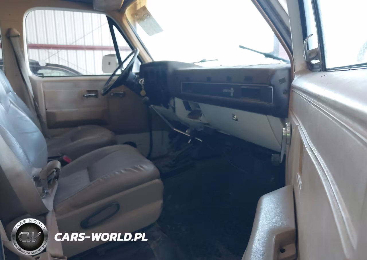 1986 Chevrolet Suburban K2 VIN:1G8GK26MXGF162346 - 5