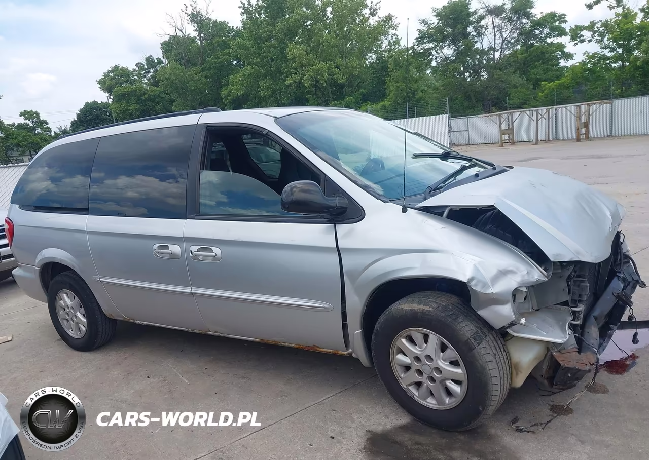 2002 Chrysler Town & Country Lx VIN:2C4GP44302R637310 - 14