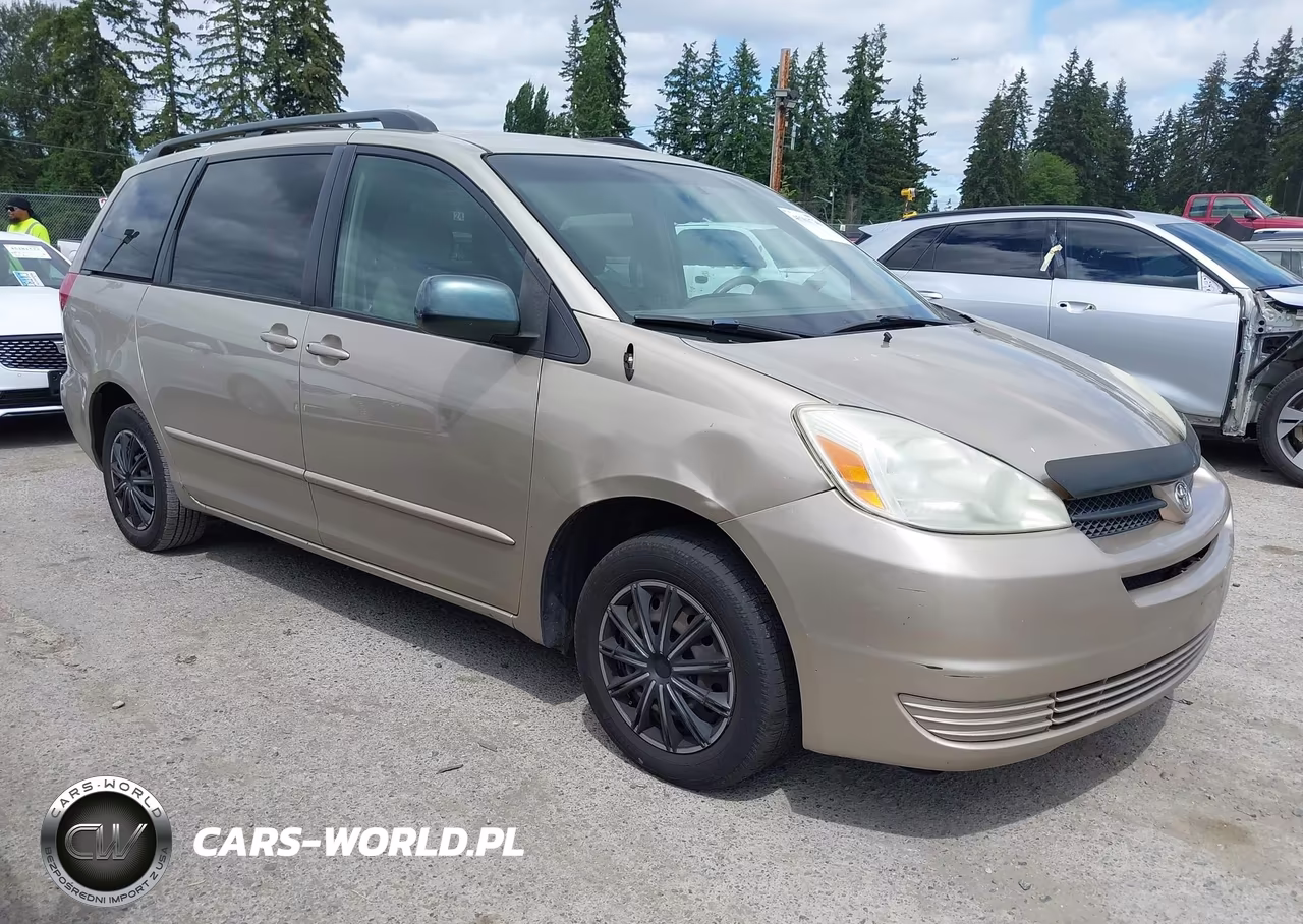 2004 Toyota Sienna Le – zdjęcie 1 z 11