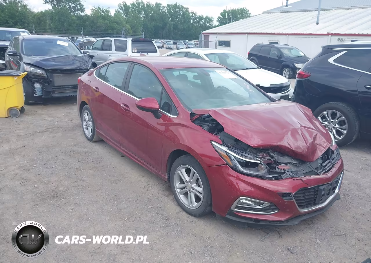 2017 Chevrolet Cruze Lt Auto – zdjęcie 1 z 16