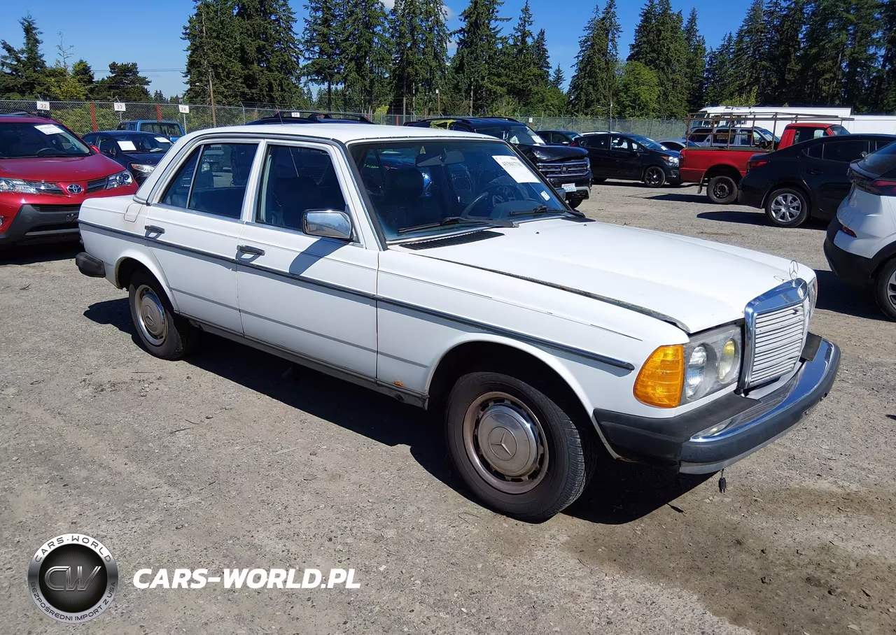 1983 Mercedes-Benz 240 D – zdjęcie 1 z 13