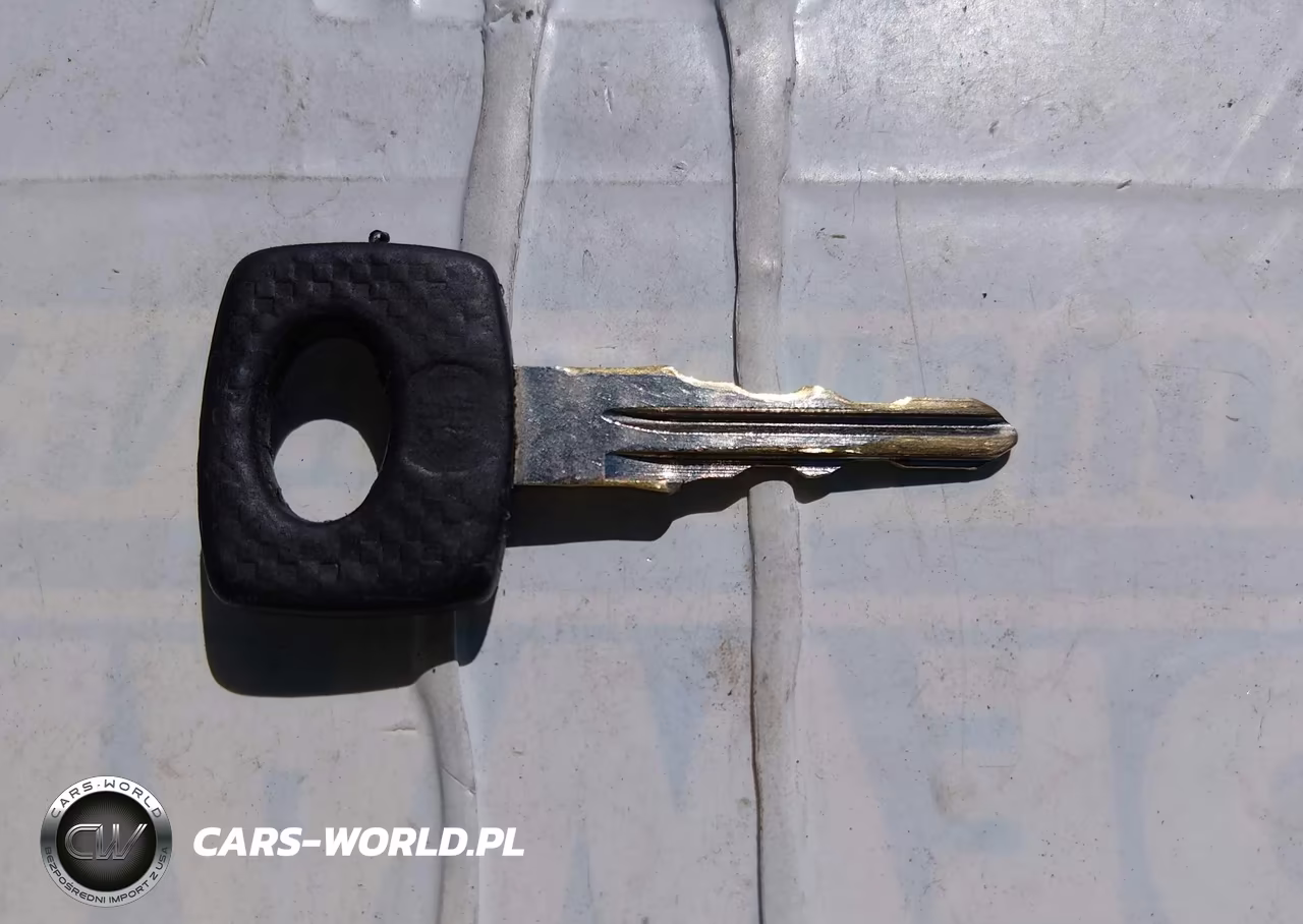 1983 Mercedes-Benz 240 D VIN:WDBAB23A2DB385990 - 11