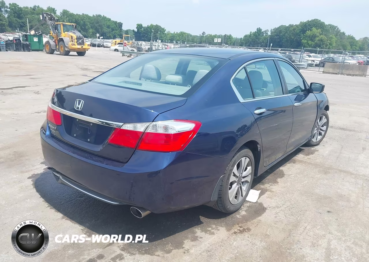 2015 Honda Accord Lx VIN:1HGCR2F38FA028603 - 4