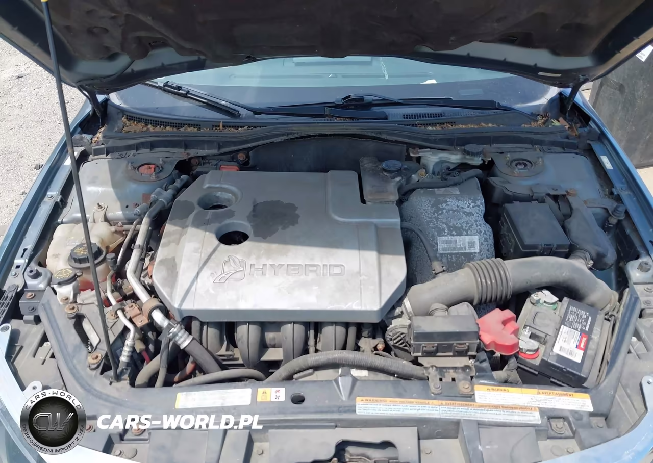 2012 Ford Fusion Hybrid VIN:3FADP0L39CR333830 - 10