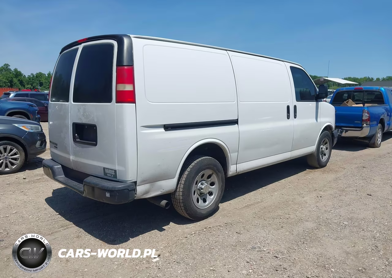2014 Chevrolet Express 1500 Work Van VIN:1GCSGAFX9E1158174 - 4