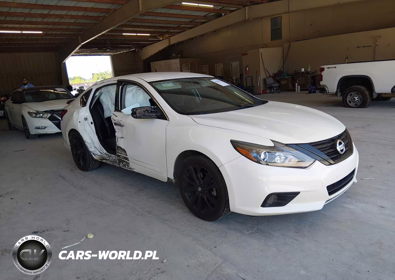 2018 Nissan Altima 2.5 Sr – zdjęcie 1 z 22