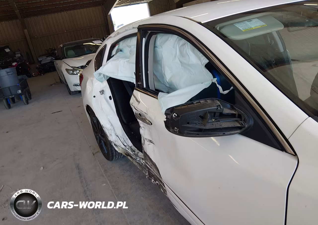 2018 Nissan Altima 2.5 Sr VIN:1N4AL3AP1JC477261 - 6