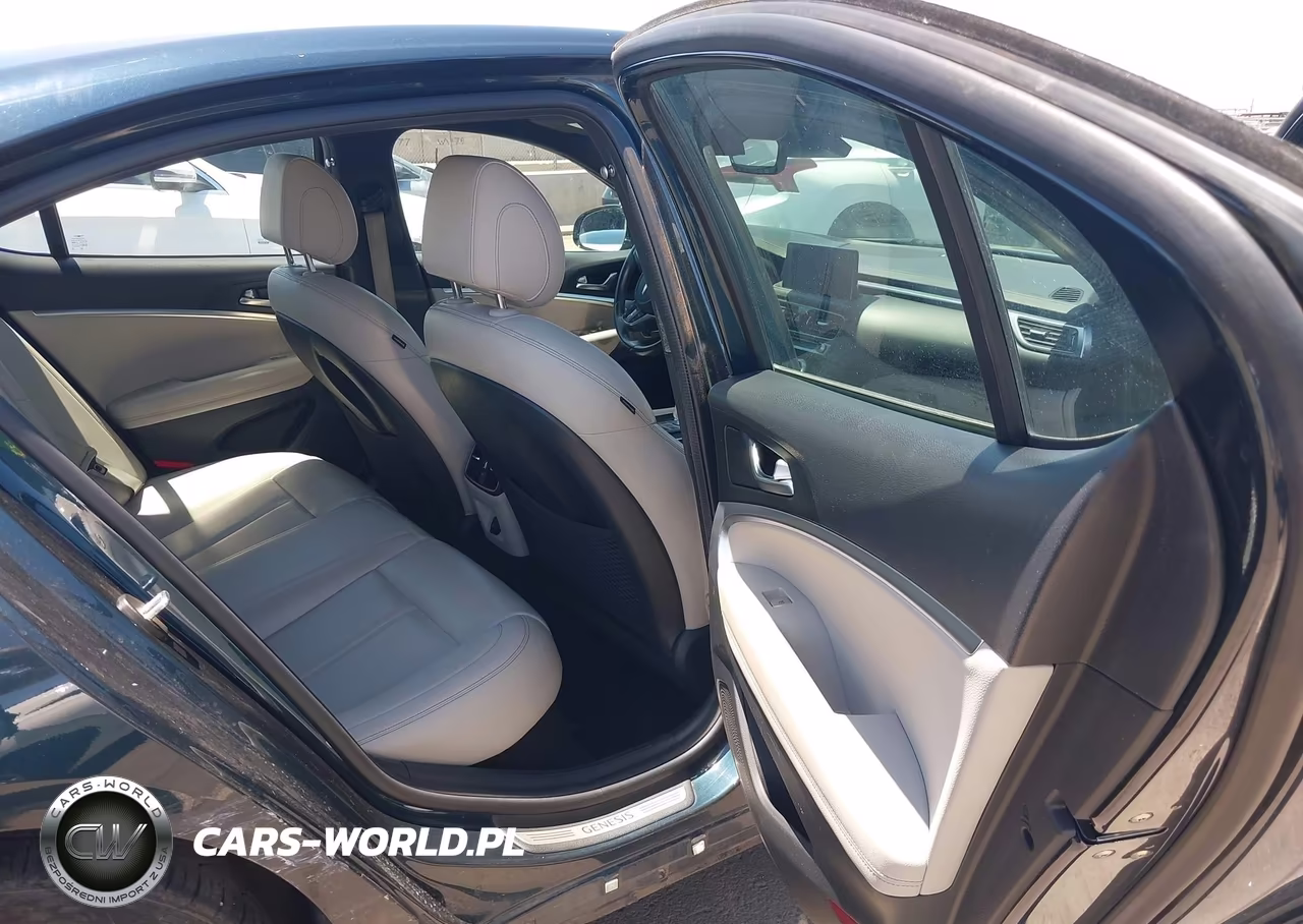 2022 Genesis G70 2.0T Rwd VIN:KMTG34TA0NU094691 - 8