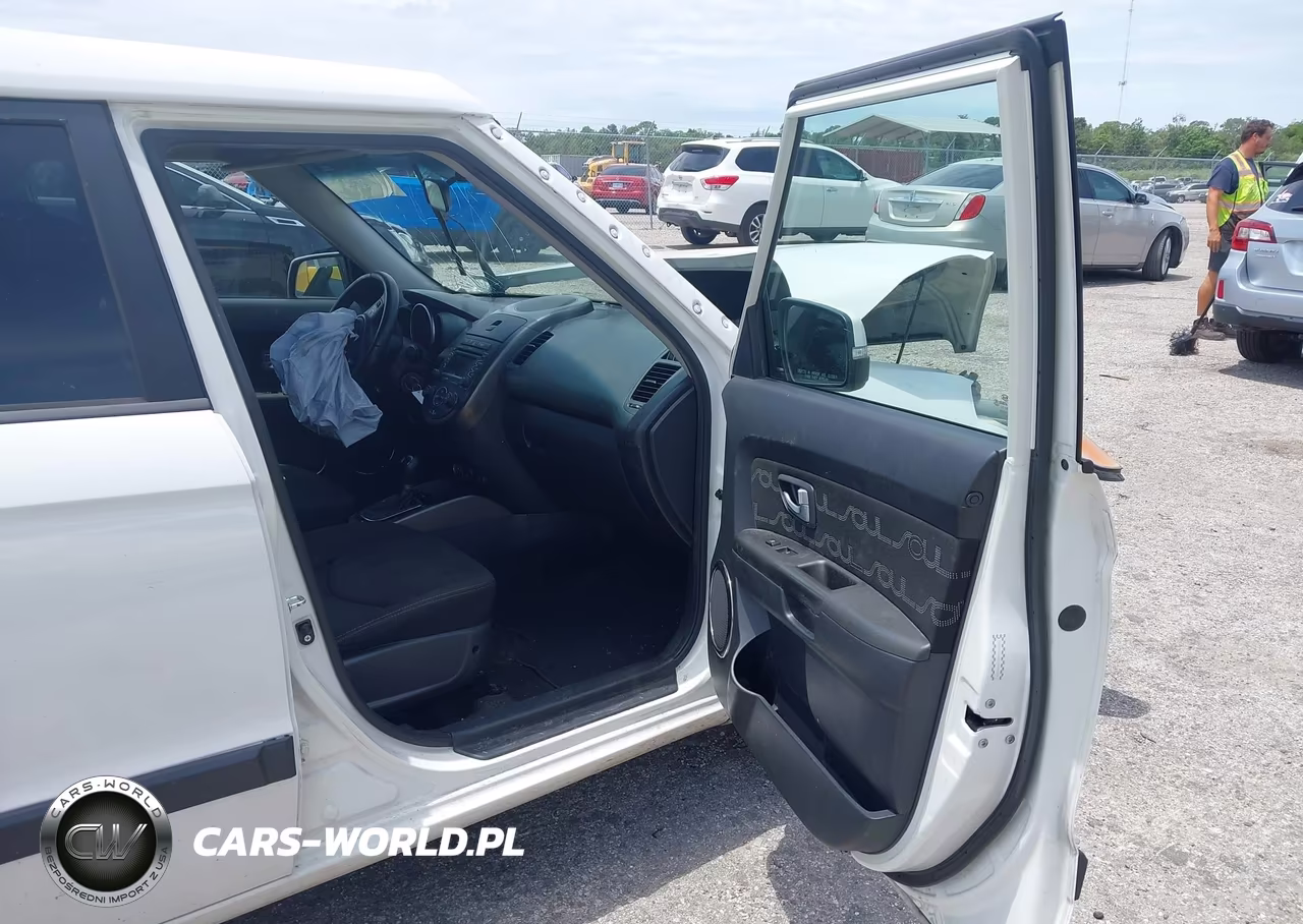 2012 Kia Soul +-!-Sport VIN:KNDJT2A64C7446934 - 5