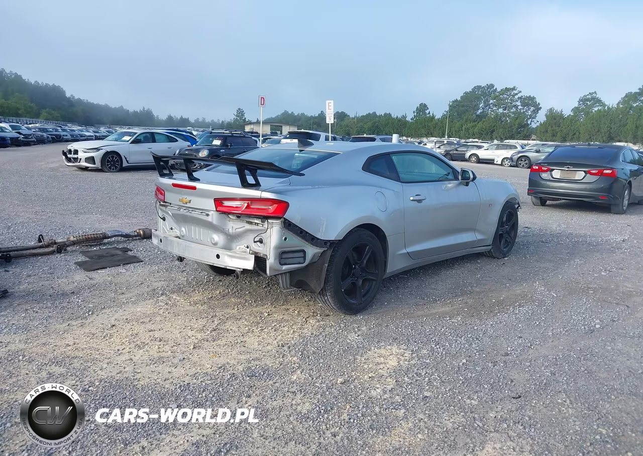 2017 Chevrolet Camaro 1Lt VIN:1G1FB1RS9H0110175 - 4