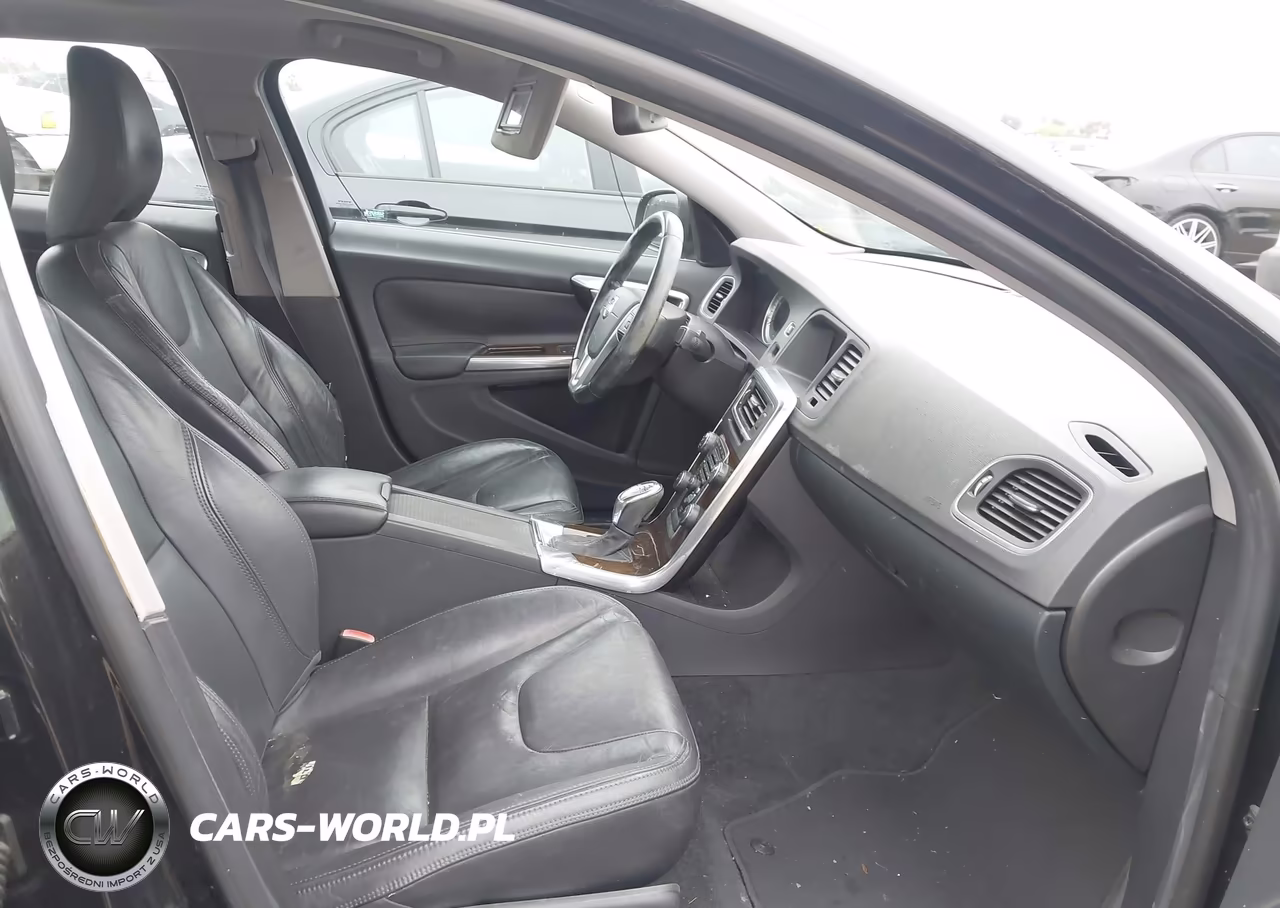 2013 Volvo S60 T5-T5 Platinum-T5 Premier-T5 Premier Plus VIN:YV1612FS0D2190690 - 5
