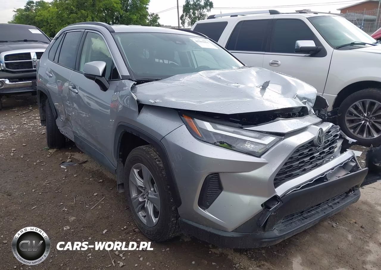 2025 Toyota Rav4 Hybrid Xle – zdjęcie 1 z 16