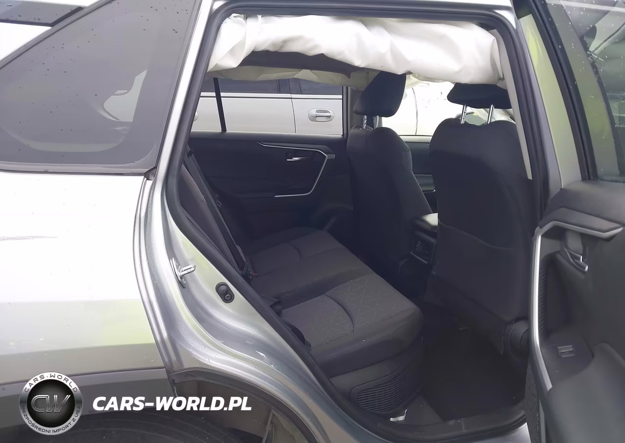 2025 Toyota Rav4 Hybrid Xle VIN:JTMRWRFV0SJ082578 - 8