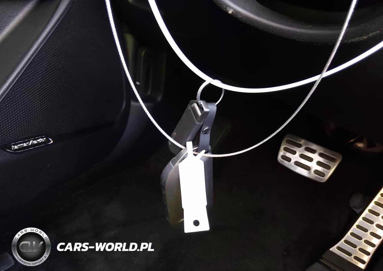 2026 Kia Sportage Plug-In Hybrid X-Line Prestige VIN:KNDPZDDH3T7324163 - 11