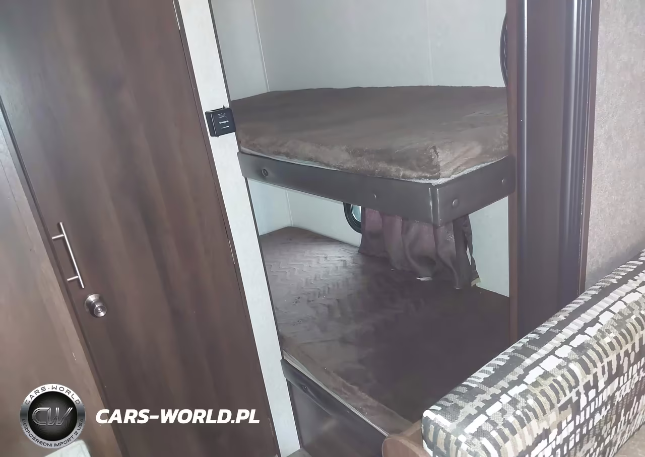 2019 Jayco Other VIN:1UJBJ0AJXJ17B0383 - 16