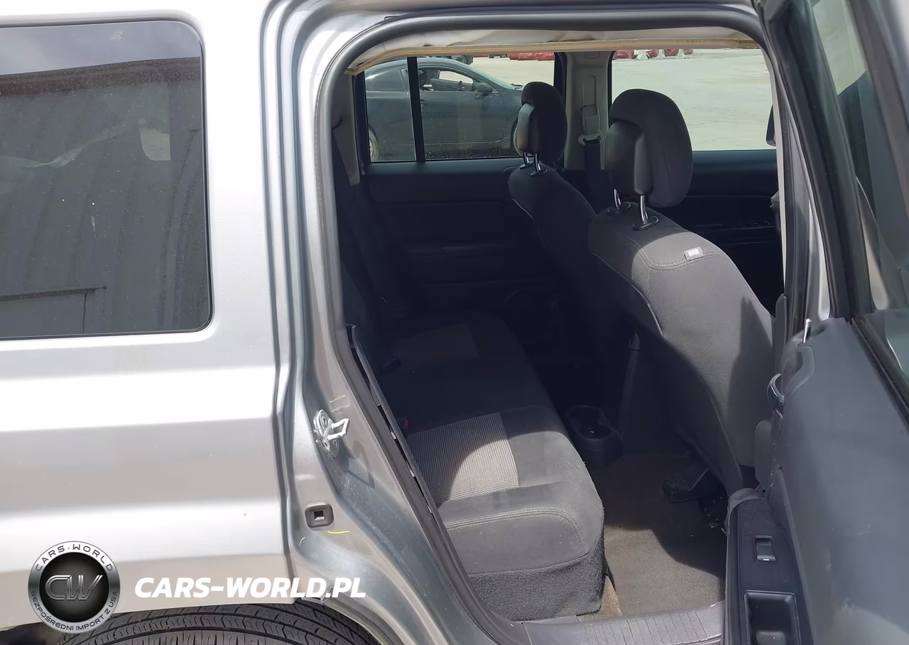 2014 Jeep Patriot Sport VIN:1C4NJPBB1ED916325 - 8