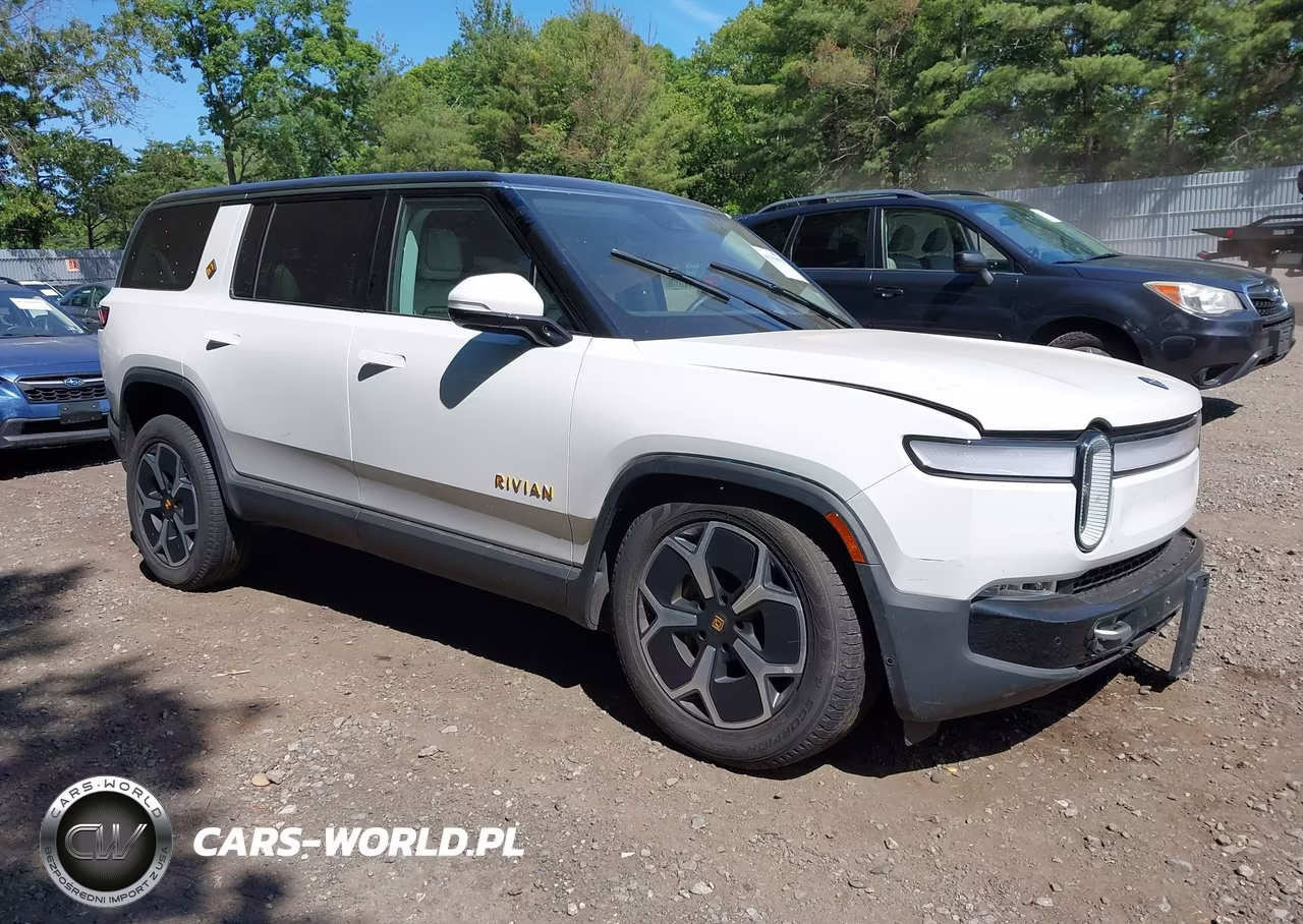 2024 Rivian R1S Adventure Quad Motor Large Pack – zdjęcie 1 z 18