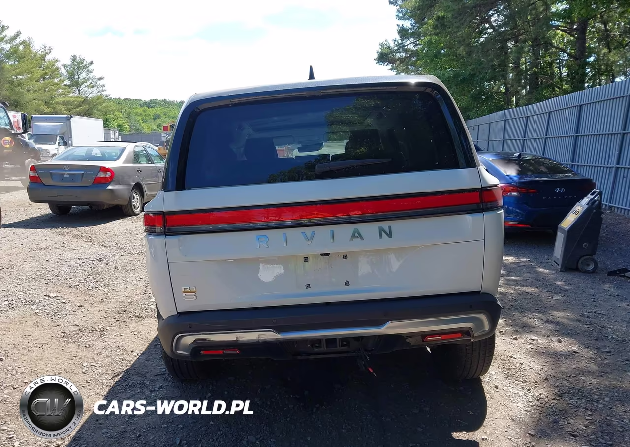 2024 Rivian R1S Adventure Quad Motor Large Pack VIN:7PDSGABA6RN042505 - 16