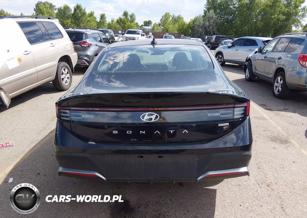 2026 Hyundai Sonata Hybrid Blue VIN:KMHL24JJ9TA164900 - 17