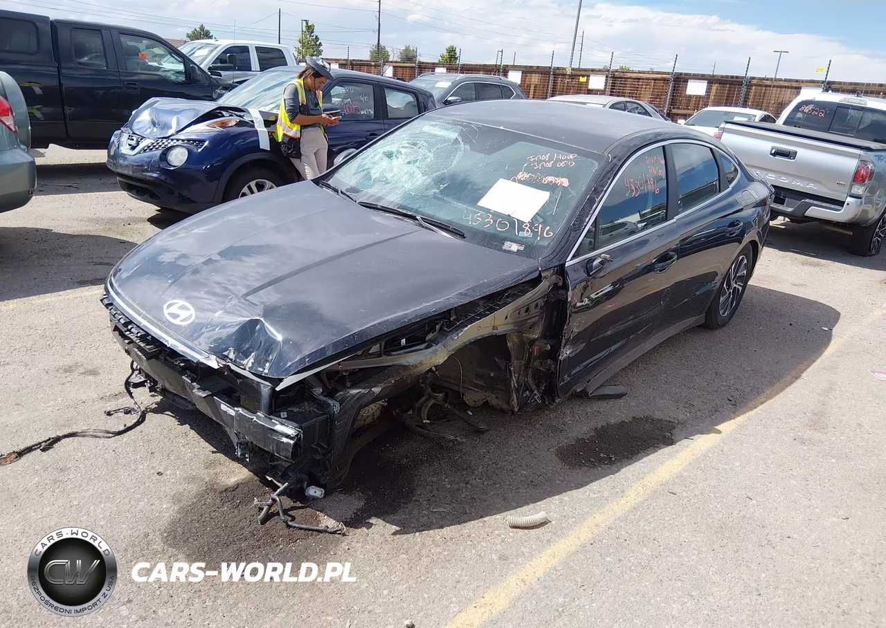 2026 Hyundai Sonata Hybrid Blue VIN:KMHL24JJ9TA164900 - 2
