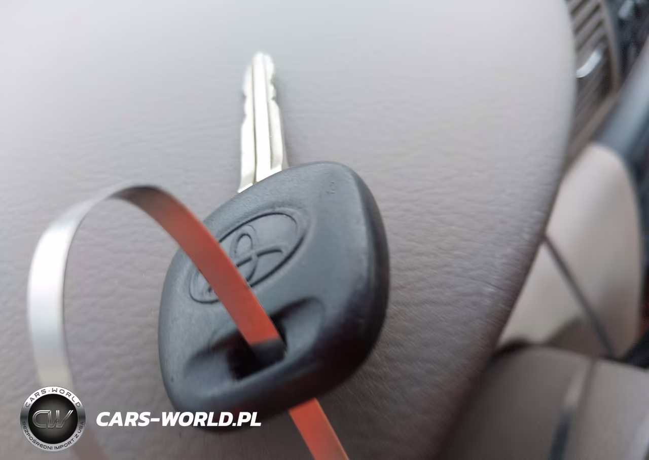 2005 Toyota Corolla Le VIN:2T1BR32E05C368703 - 11