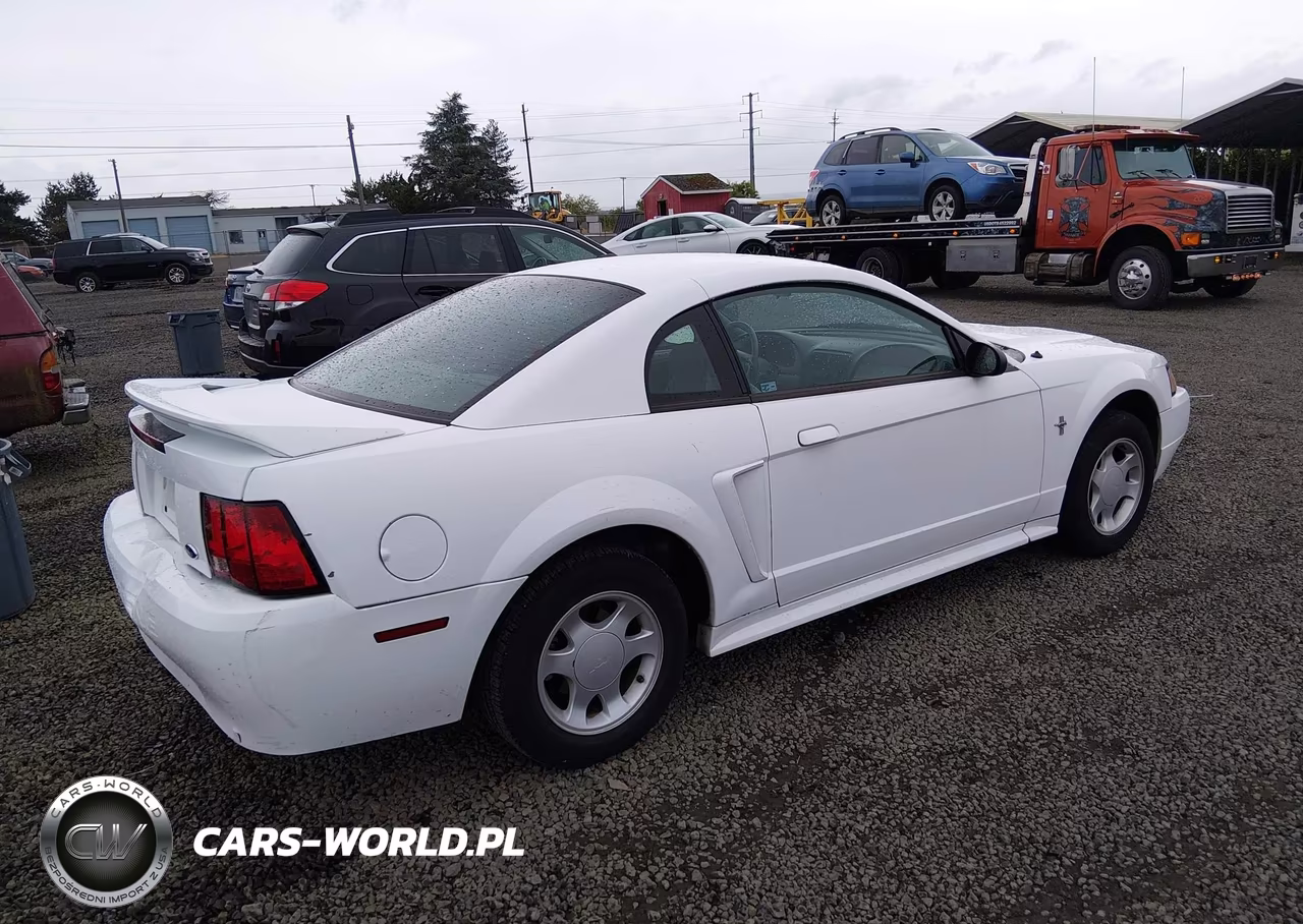 2000 Ford Mustang VIN:1FAFP4041YF130531 - 4