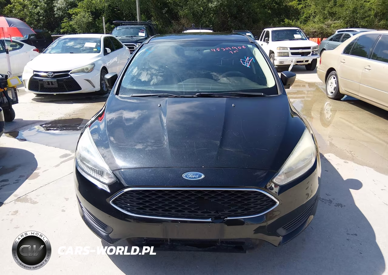 2015 Ford Focus S VIN:1FADP3E22FL215725 - 12