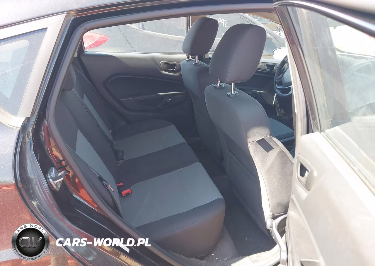 2015 Ford Fiesta S VIN:3FADP4TJ7FM179805 - 8
