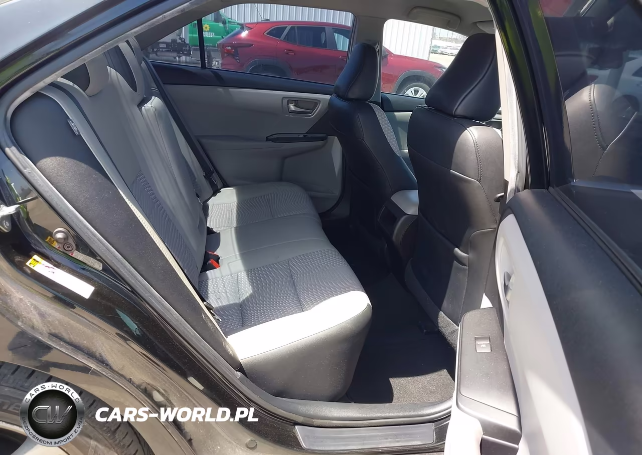 2015 Toyota Camry Se VIN:4T1BF1FK5FU013586 - 8