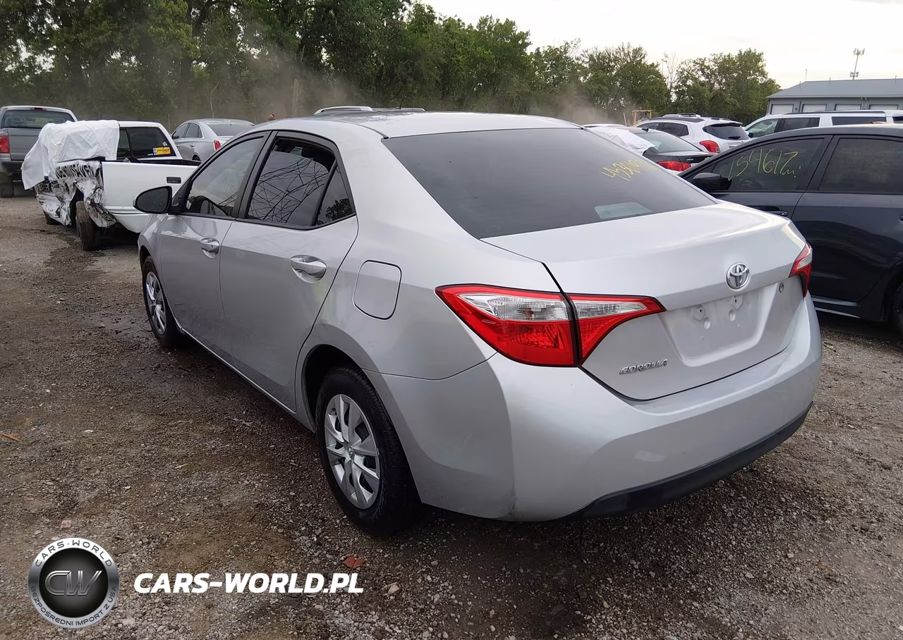 2014 Toyota Corolla L VIN:5YFBURHE1EP104186 - 3