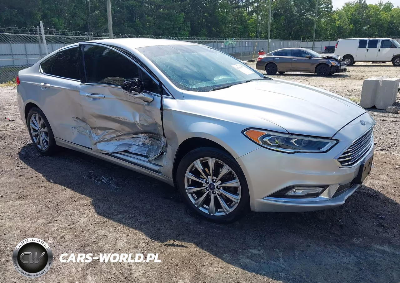2017 Ford Fusion Titanium – zdjęcie 1 z 16