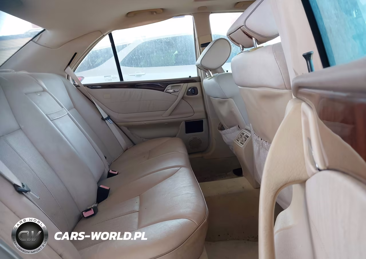 2000 Mercedes-Benz E 320 VIN:WDBJF65J2YB066376 - 8
