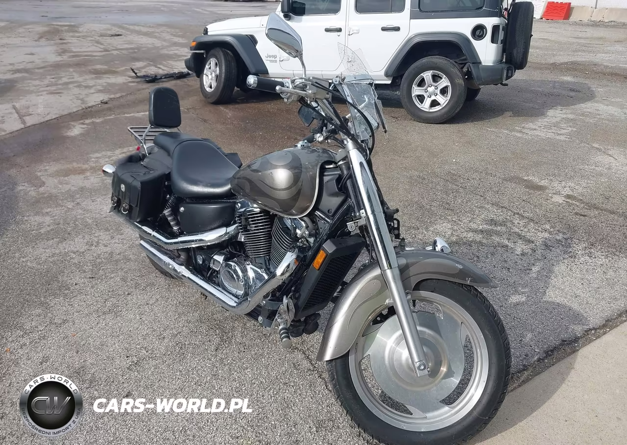 2006 Honda Vt1100 C2