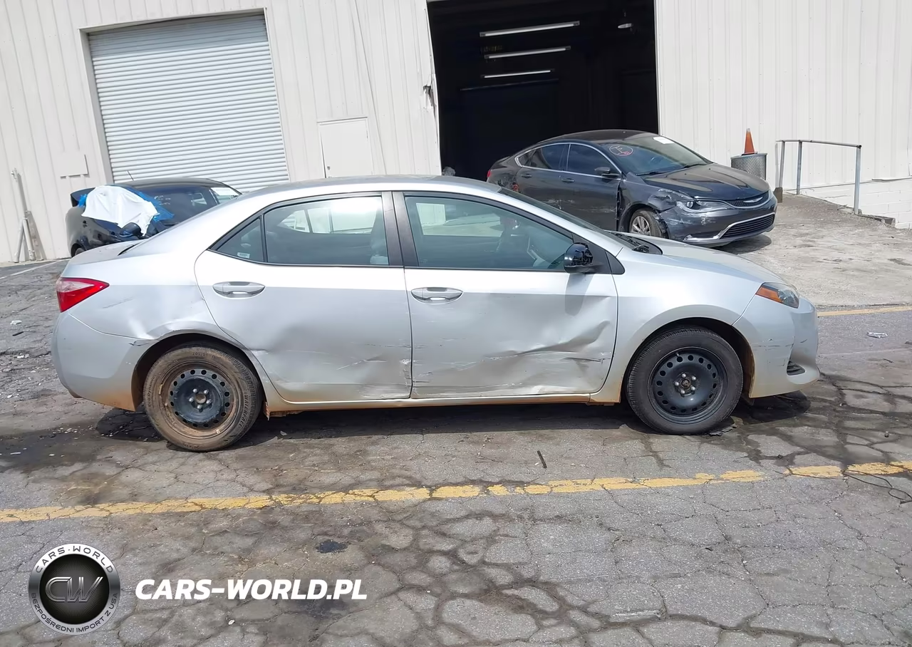 2019 Toyota Corolla Le VIN:5YFBURHE9KP934426 - 13