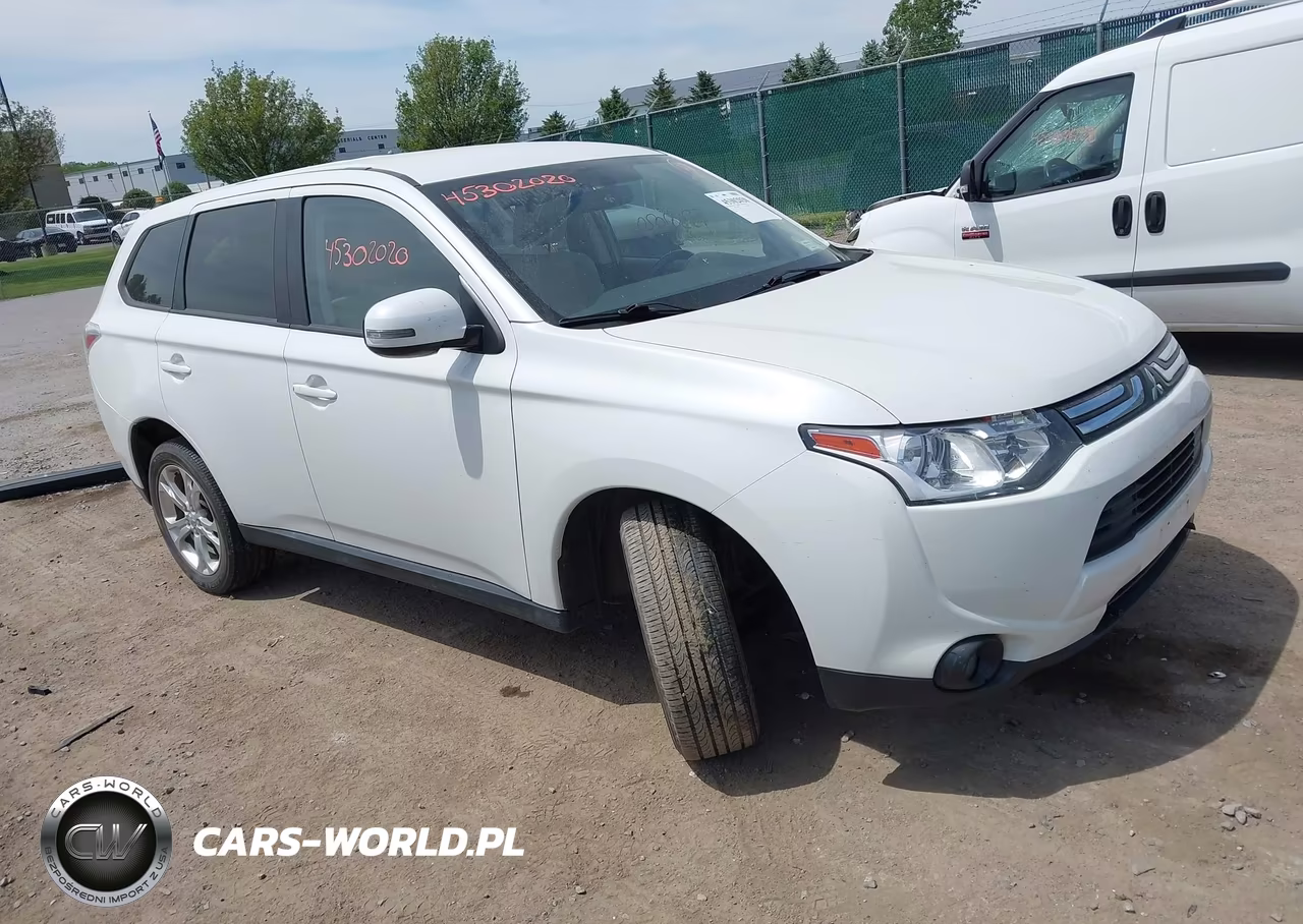 2014 Mitsubishi Outlander Se – zdjęcie 1 z 16