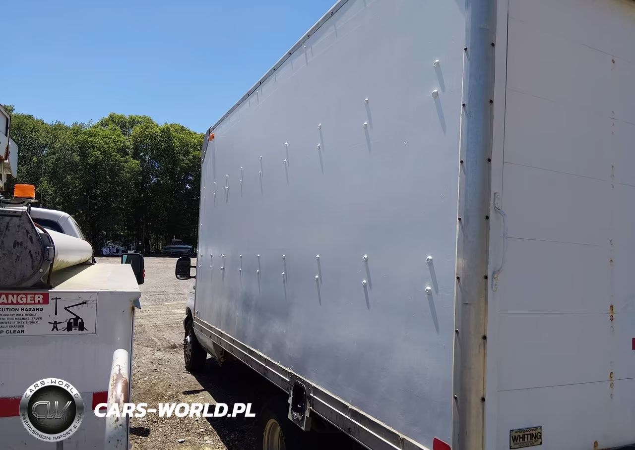 2005 Ford E-350 Cutaway Standard VIN:1FDWE35L15HA40012 - 14