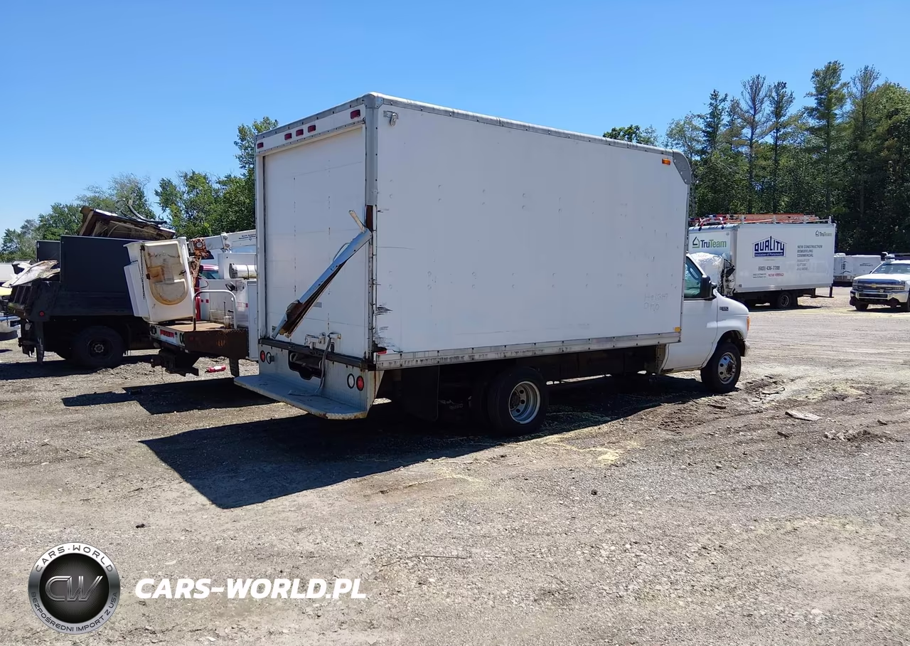 2005 Ford E-350 Cutaway Standard VIN:1FDWE35L15HA40012 - 4