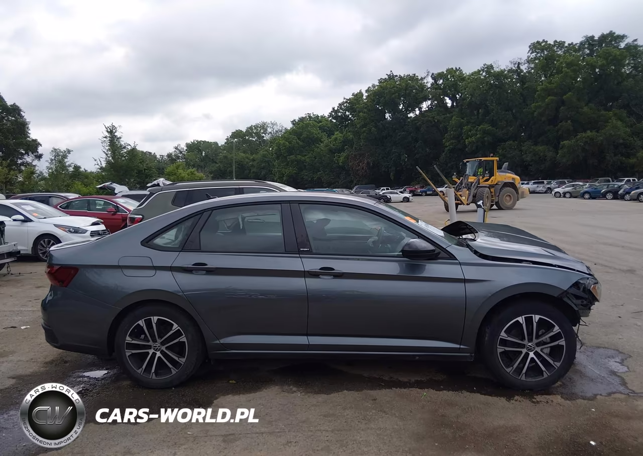2023 Volkswagen Jetta 1.5T Sport VIN:3VWBM7BU9PM034674 - 14