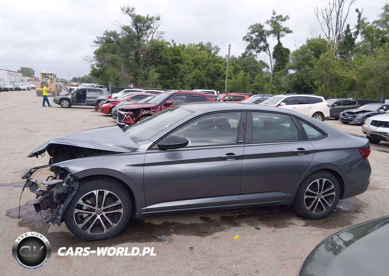 2023 Volkswagen Jetta 1.5T Sport VIN:3VWBM7BU9PM034674 - 15