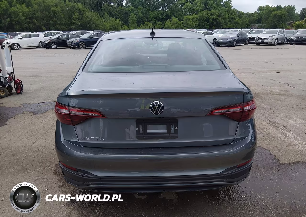 2023 Volkswagen Jetta 1.5T Sport VIN:3VWBM7BU9PM034674 - 17