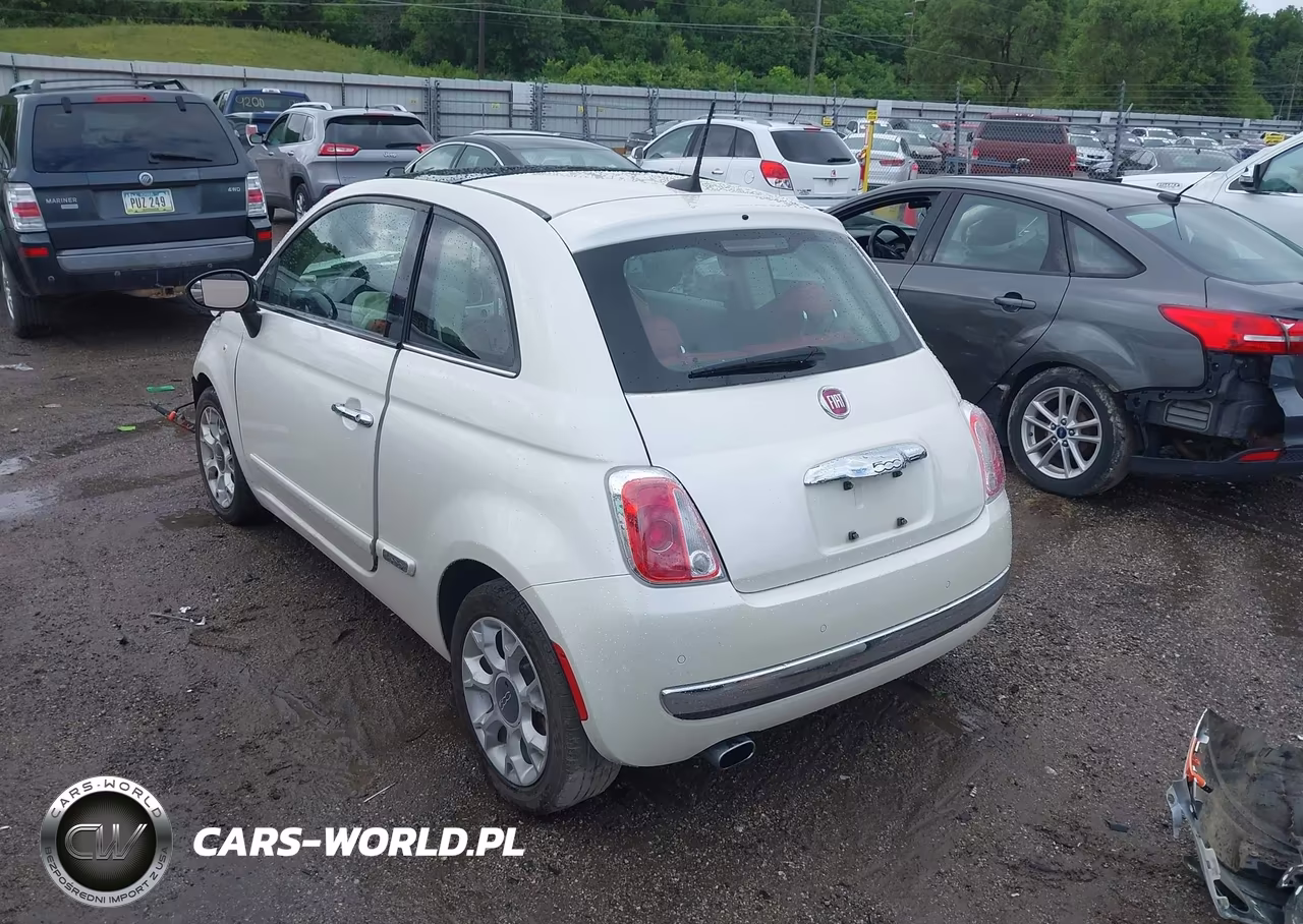 2017 Fiat 500 Lounge VIN:3C3CFFCR4HT544013 - 3